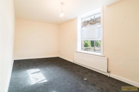 UPSTAIRS ROOM 6