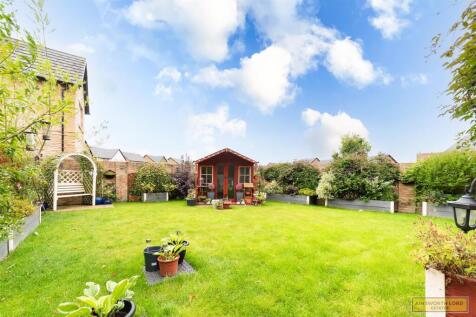 LARGE GARDEN