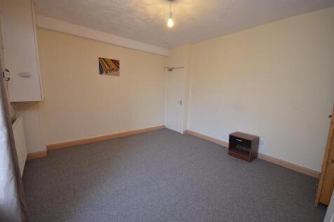 Bedsit 3