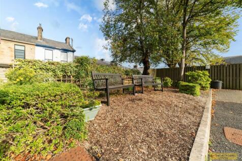 COMMUNAL GARDEN