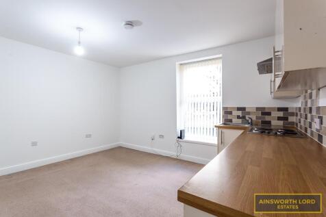 Studio Flat