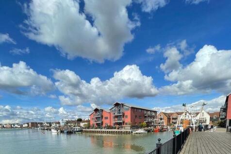 WIVENHOE VIEWS 
