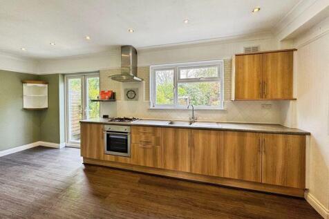 BELLFIELD AVENUE