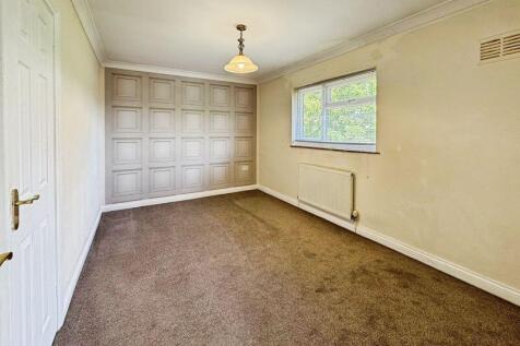 BELLFIELD AVENUE