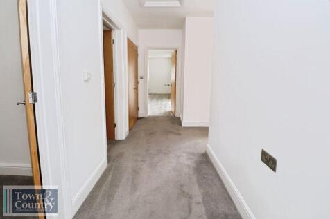ORCHARD CRESCENT