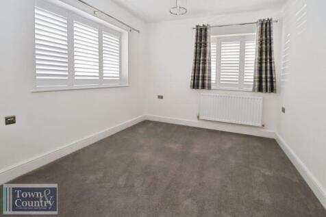 ORCHARD CRESCENT