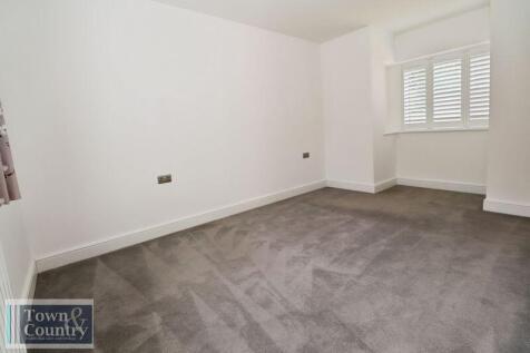 ORCHARD CRESCENT
