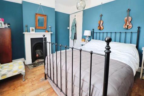 POWNALL CRESCENT