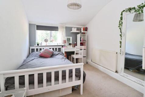 POWNALL CRESCENT