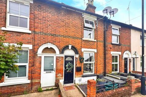 ST LEONARDS ROAD