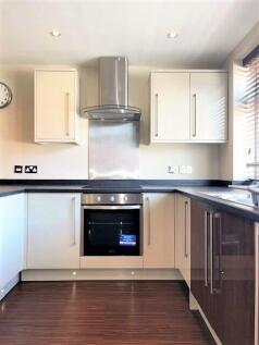 92Railway FF Kitchen