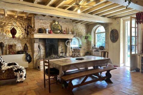 Property Image 4