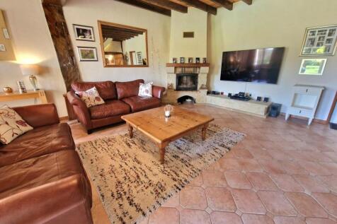 Property Image 5