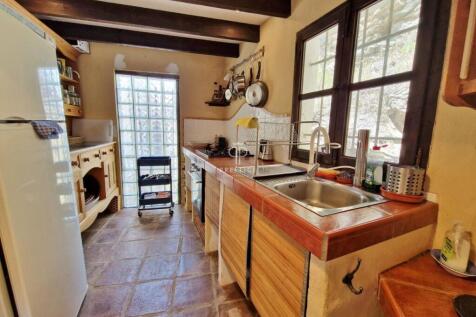 Property Image 32