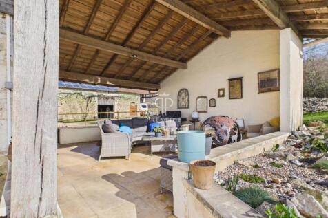 Property Image 24