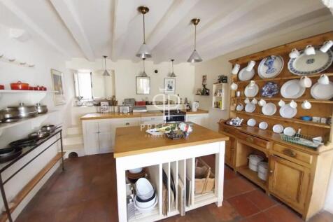 Property Image 4
