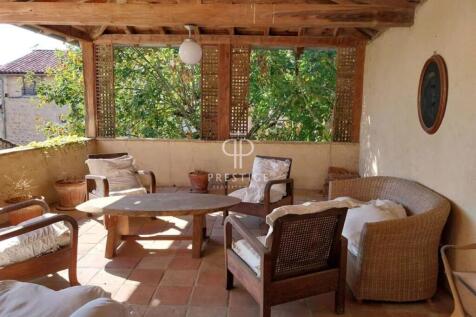 Property Image 9