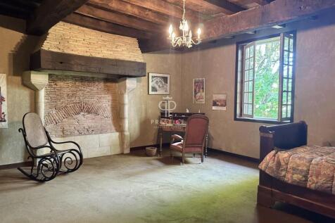 Property Image 4