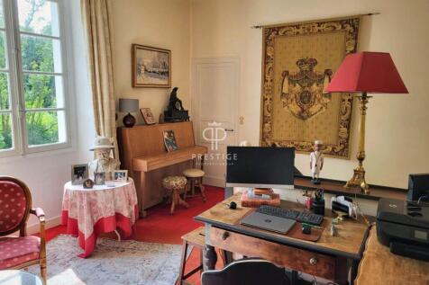 Property Image 12