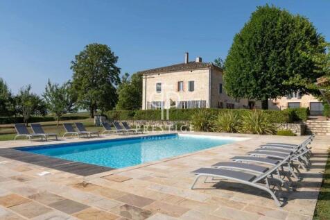 Property Image 4