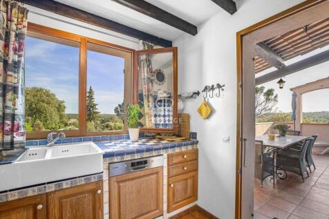 Property Image 12