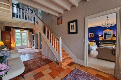 Property Image 4