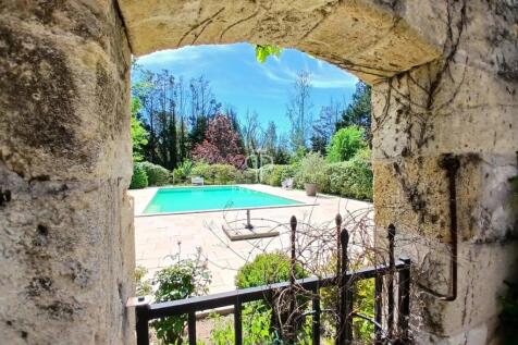 Property Image 11