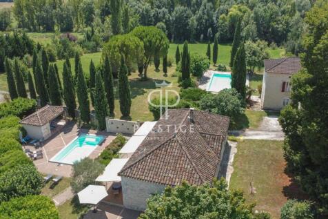 Property Image 4