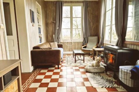 Property Image 4