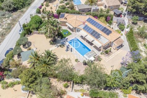 Property Image 11