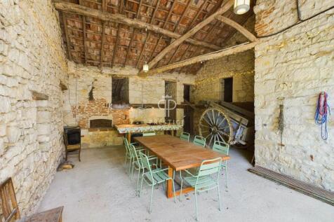 Property Image 16