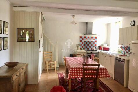 Property Image 6