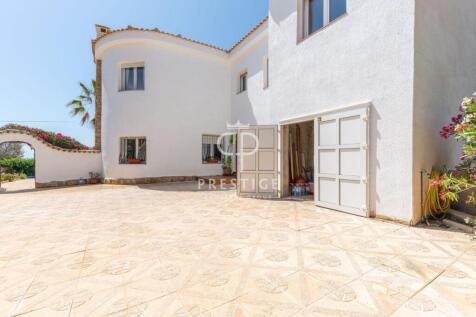 Property Image 32