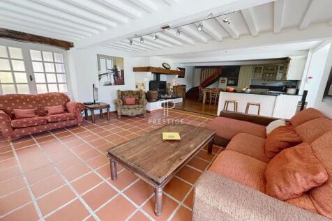 Property Image 6