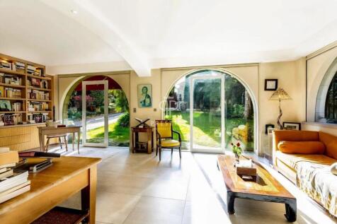 Property Image 15