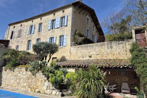 Property Image 1