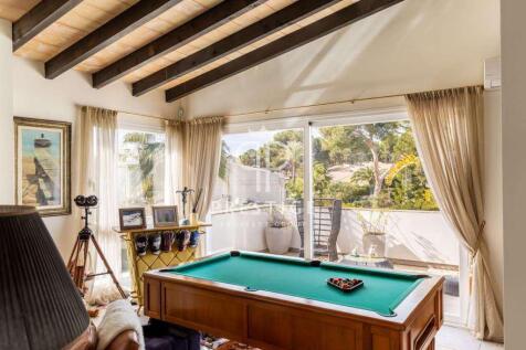 Property Image 11