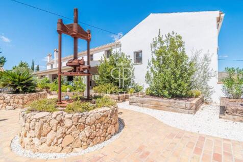 Property Image 10