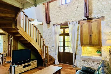Property Image 8