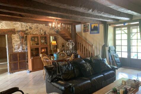Property Image 6