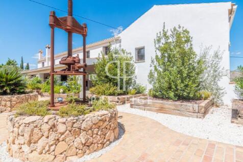 Property Image 9