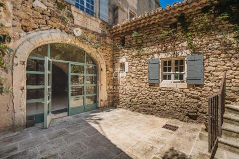 Property Image 4