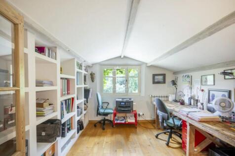 Property Image 33