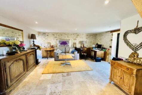 Property Image 6
