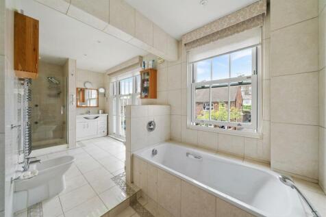 Naesby Close-No Watermark-9.jpg