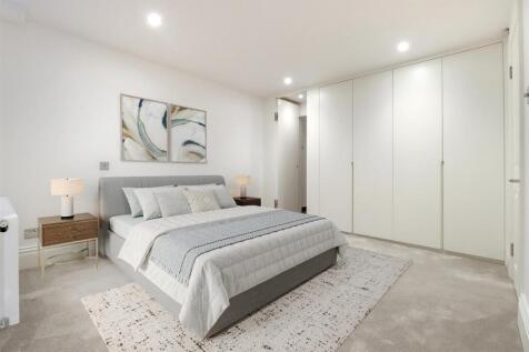 BED2 STAGED.jpg