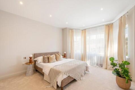 bedroom 3 .jpg