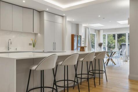 Hocroft Road-No Watermark-8.jpg
