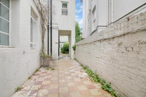 PATIO-2.jpg