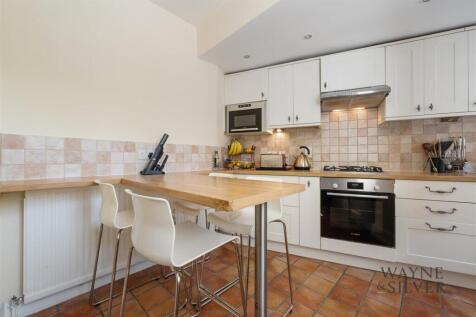 Holly Hill, NW3